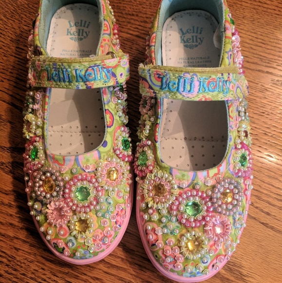 white lelli kelly trainers